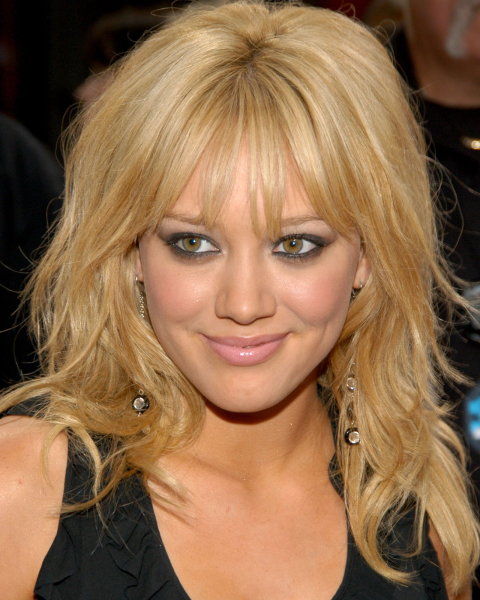 smudged eye makeup hilary duff  y2k makeup inspiration